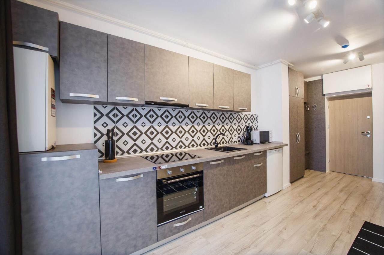 Trendy Apartment Near City Center Oradea Eksteriør bilde